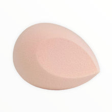Load image into Gallery viewer, PRECISION TIP BEAUTY BLENDER for CREAMS, POWDERS and LIQUIDS