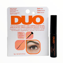 Load image into Gallery viewer, DUO BRUSH ON LASH ADHESIVE-CLEAR and DARK TONE Net. Wt. 0.18 oz.