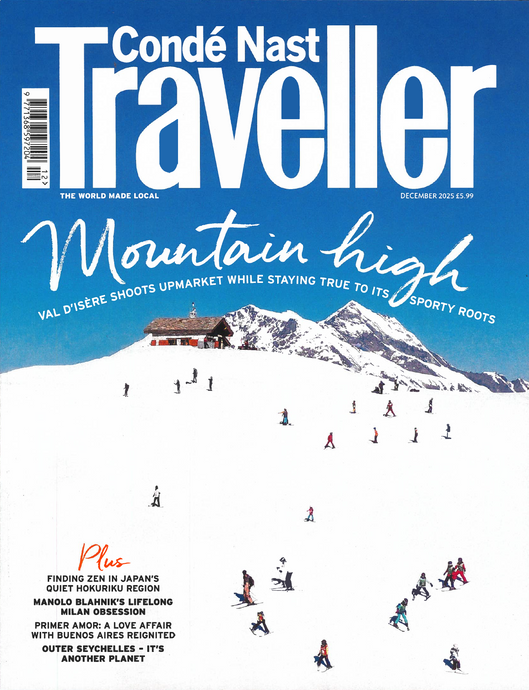 TRAVELLER MAGAZINE FEATURES AQUA BOMB HYDRATING GEL CREAM IN ITS STAY IN STYLE CAMPAIGN