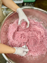 Load image into Gallery viewer, Lavender Dead Sea Salt Scrub | Medium
