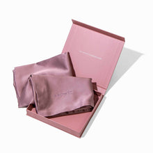 Load image into Gallery viewer, Damask Rose Silk Pillowcase