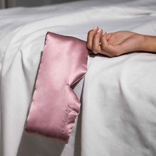 Load image into Gallery viewer, Damask Rose