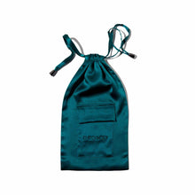 Load image into Gallery viewer, Green Sapphire Silk Carry Pouch