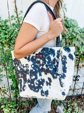 Load image into Gallery viewer, Rodeo Queen Tote
