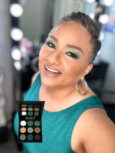 Load image into Gallery viewer, JADED EYESHADOW PALETTE