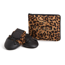 Load image into Gallery viewer, Premium Leopard Flats